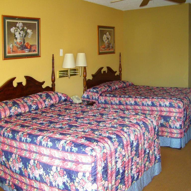 First Western Inn Caseyville Bagian luar foto